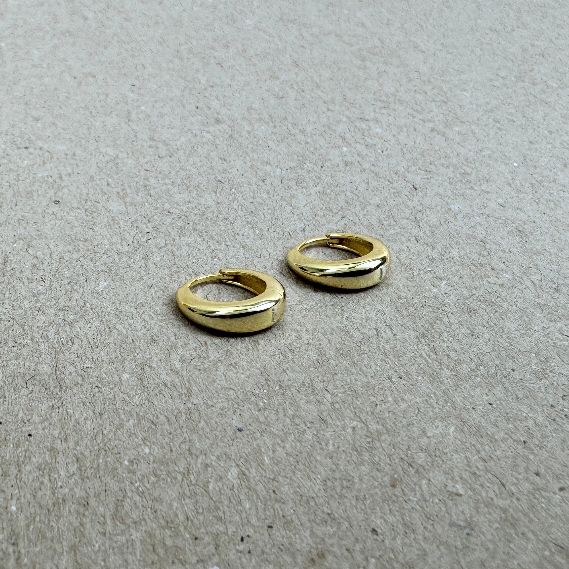 Tender Bag Hoops