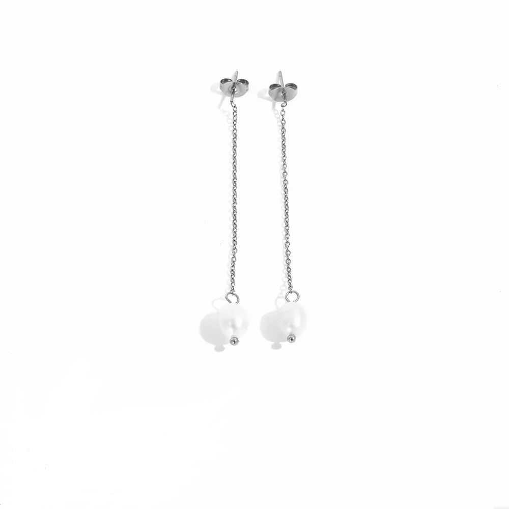 Luz Pearl Earrings