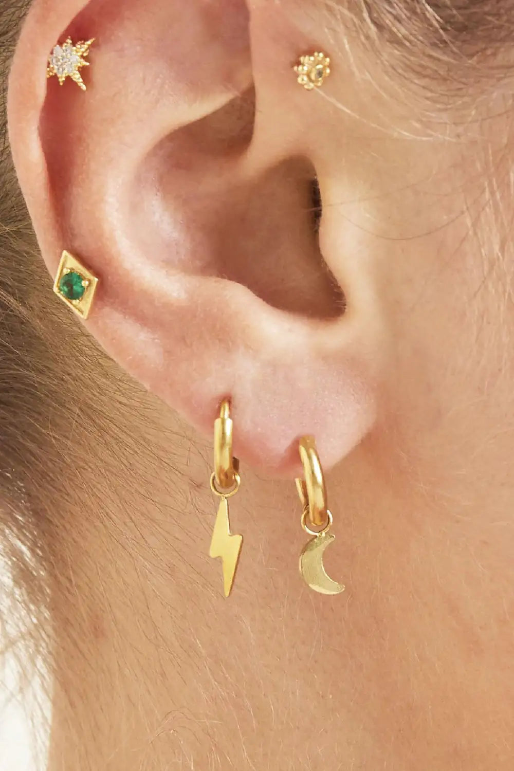 Moon Hoops