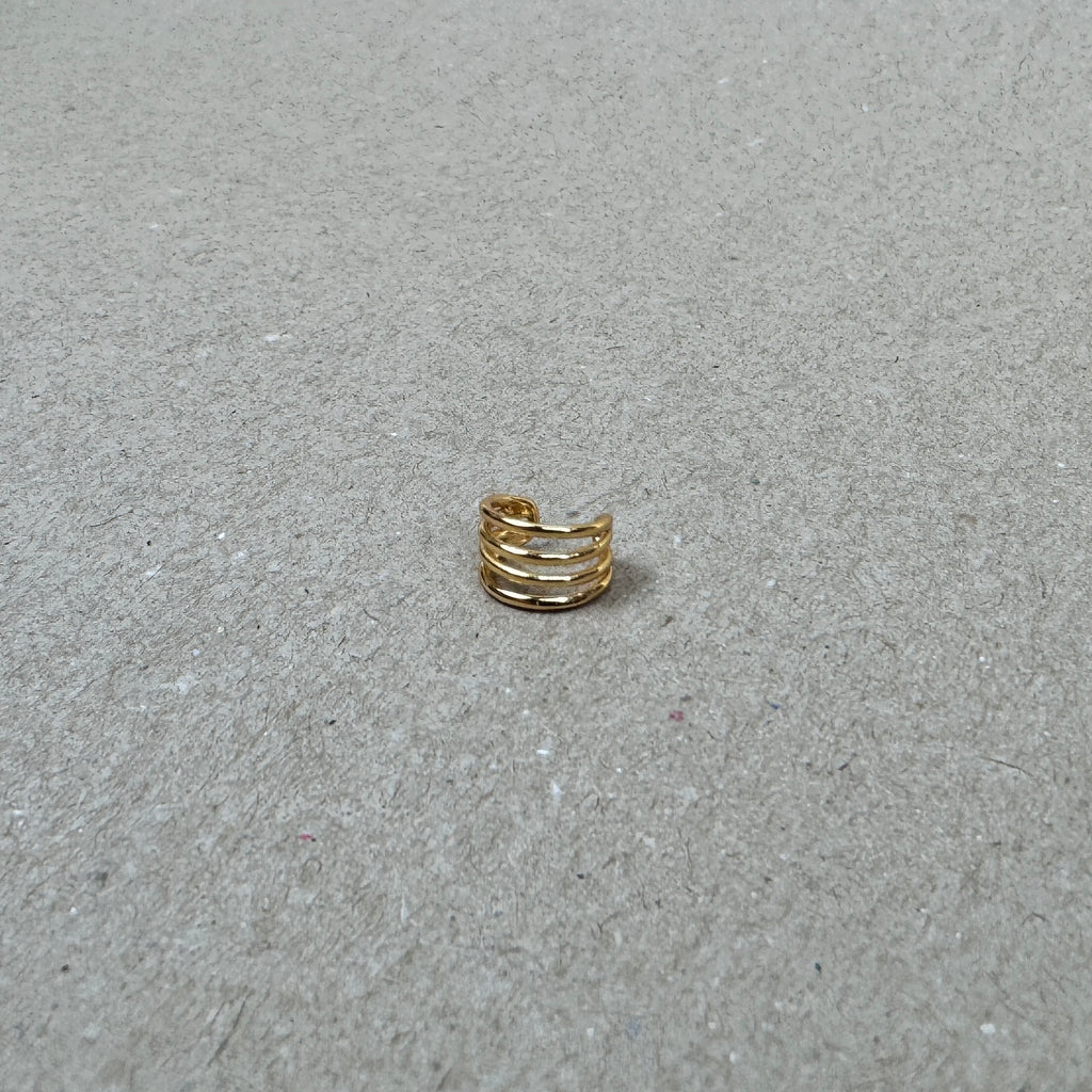 Ripe Ear Cuff