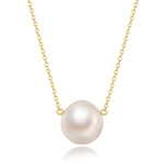 Big Pearl Necklace