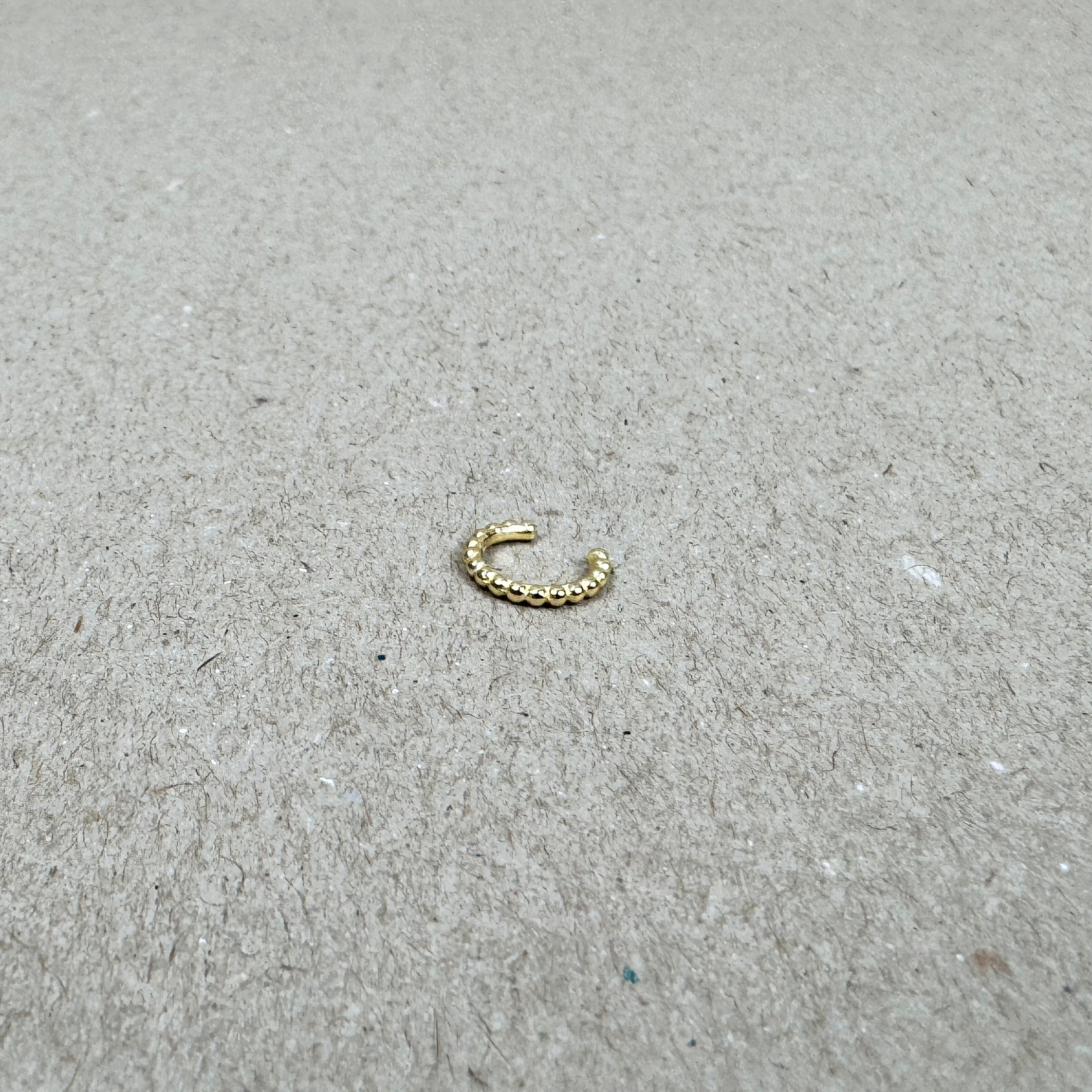 Dotted Ear Cuff