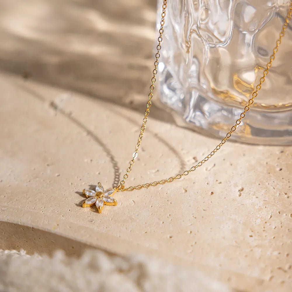Flora Necklace