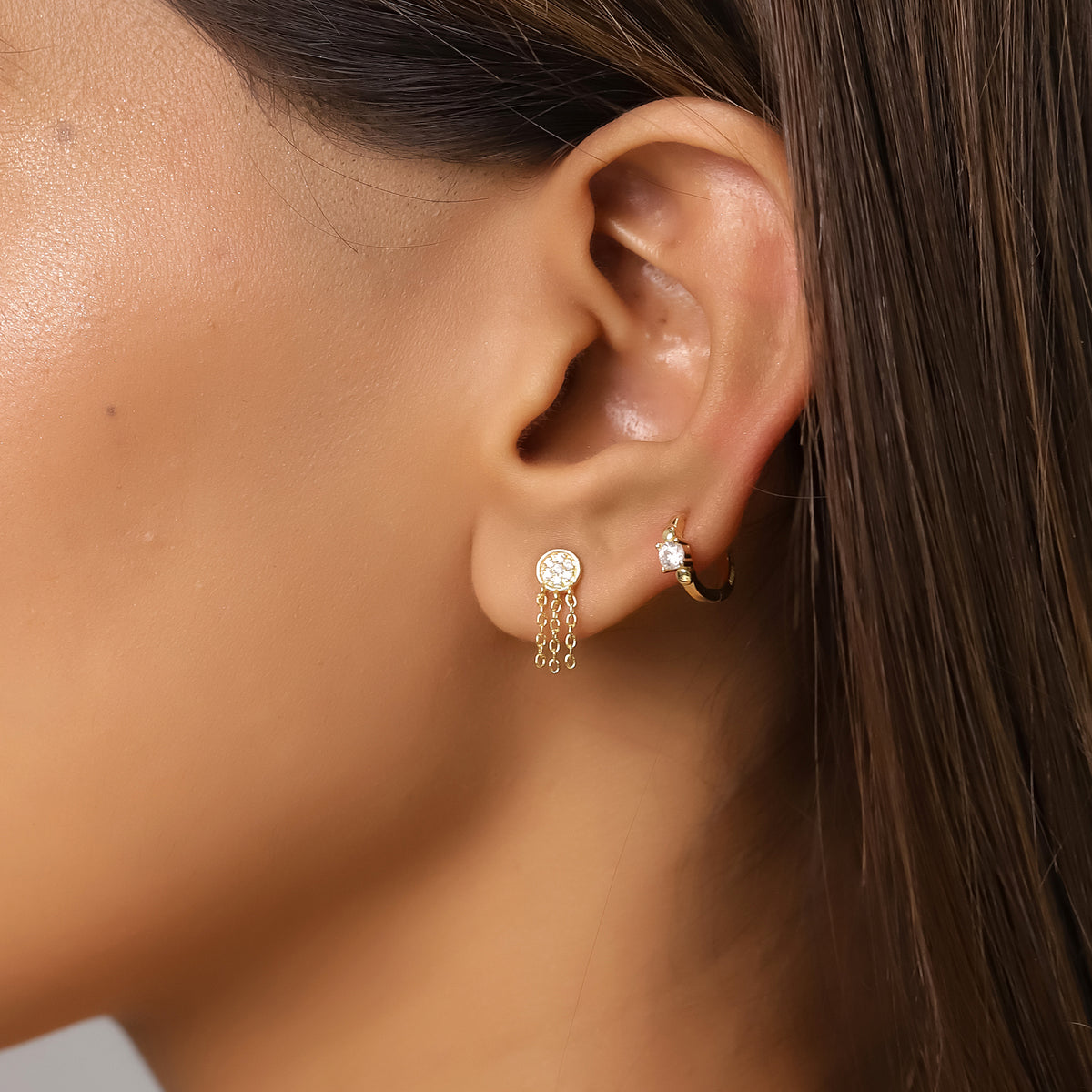 Round Studs